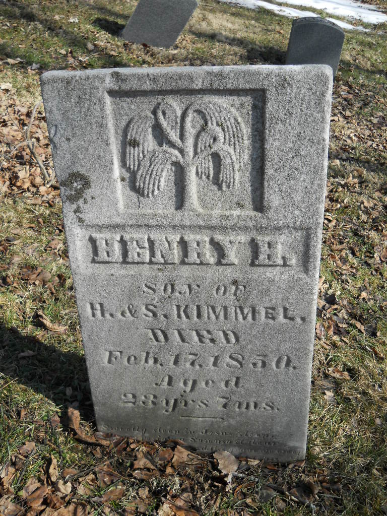 Gravestone with willow tree icon at Free Church Cemetery