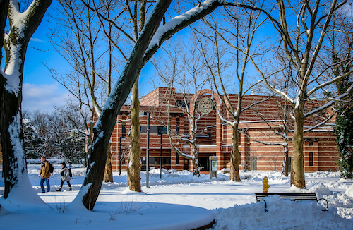  A winter view of the Social Science Building 