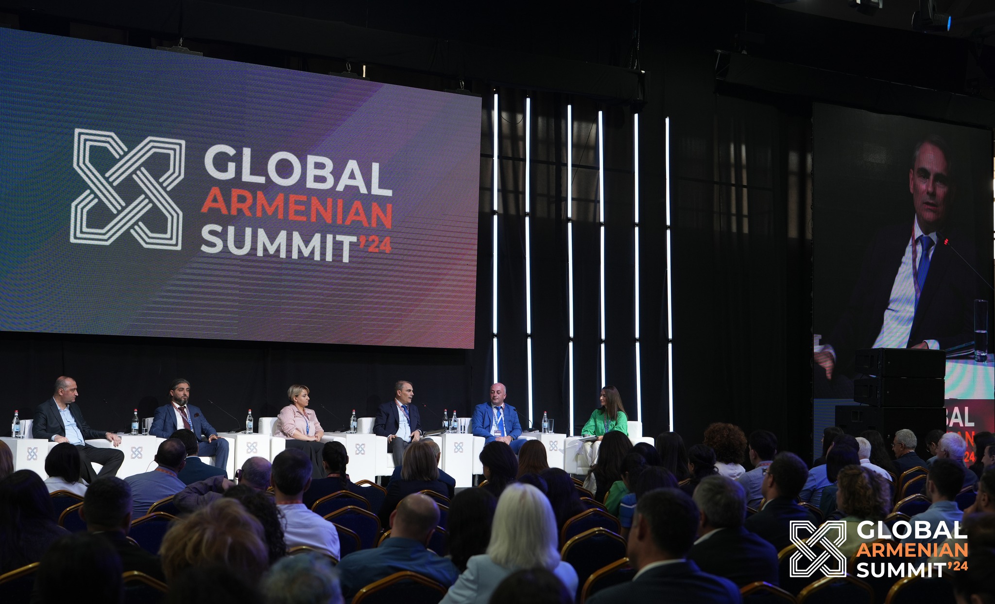 Sahakyan's Panel on Global Armenian Summit