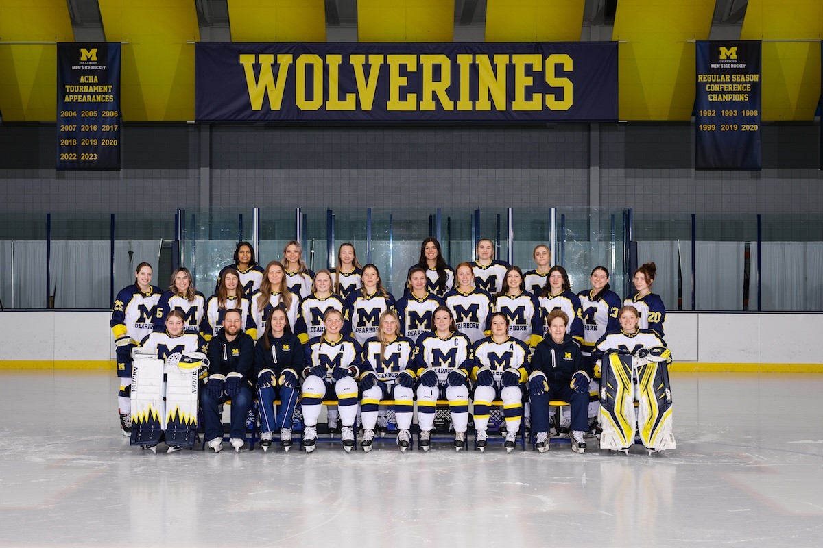 UM-Dearborn Women's Ice Hockey Team