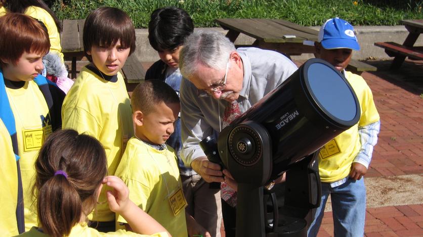 Bord with kids at Dearborn Observatory