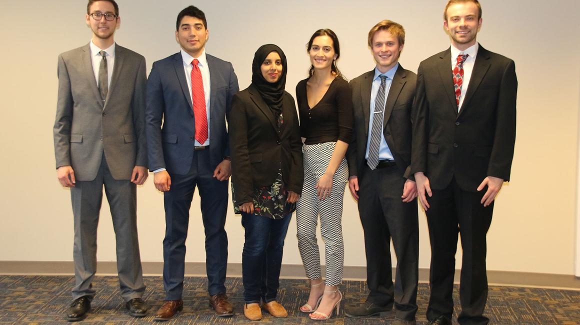 6 Student winners from 2017 Pitch competition pose for photograph
